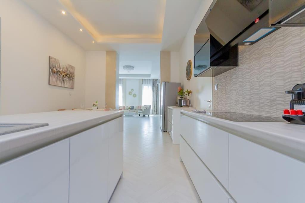 The Opulent Oasis By Newave Apartments Budapest Extérieur photo